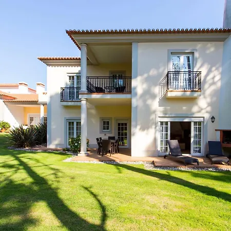 Casa Magnolia База отдыха Amoreira (Leiria)