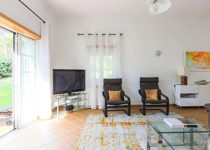 База отдыха Casa Magnolia Amoreira (Leiria)